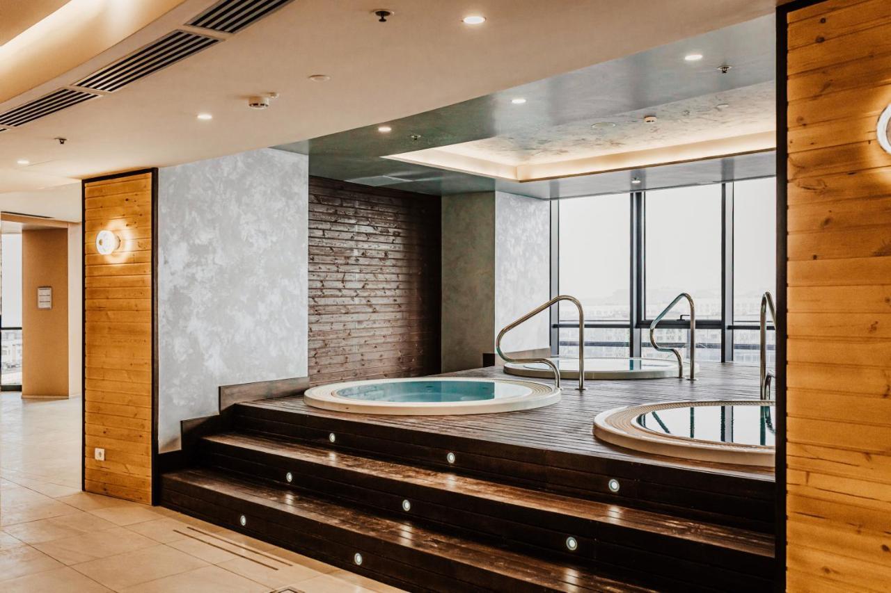 Mercure Almaty City Center Eksteriør bilde