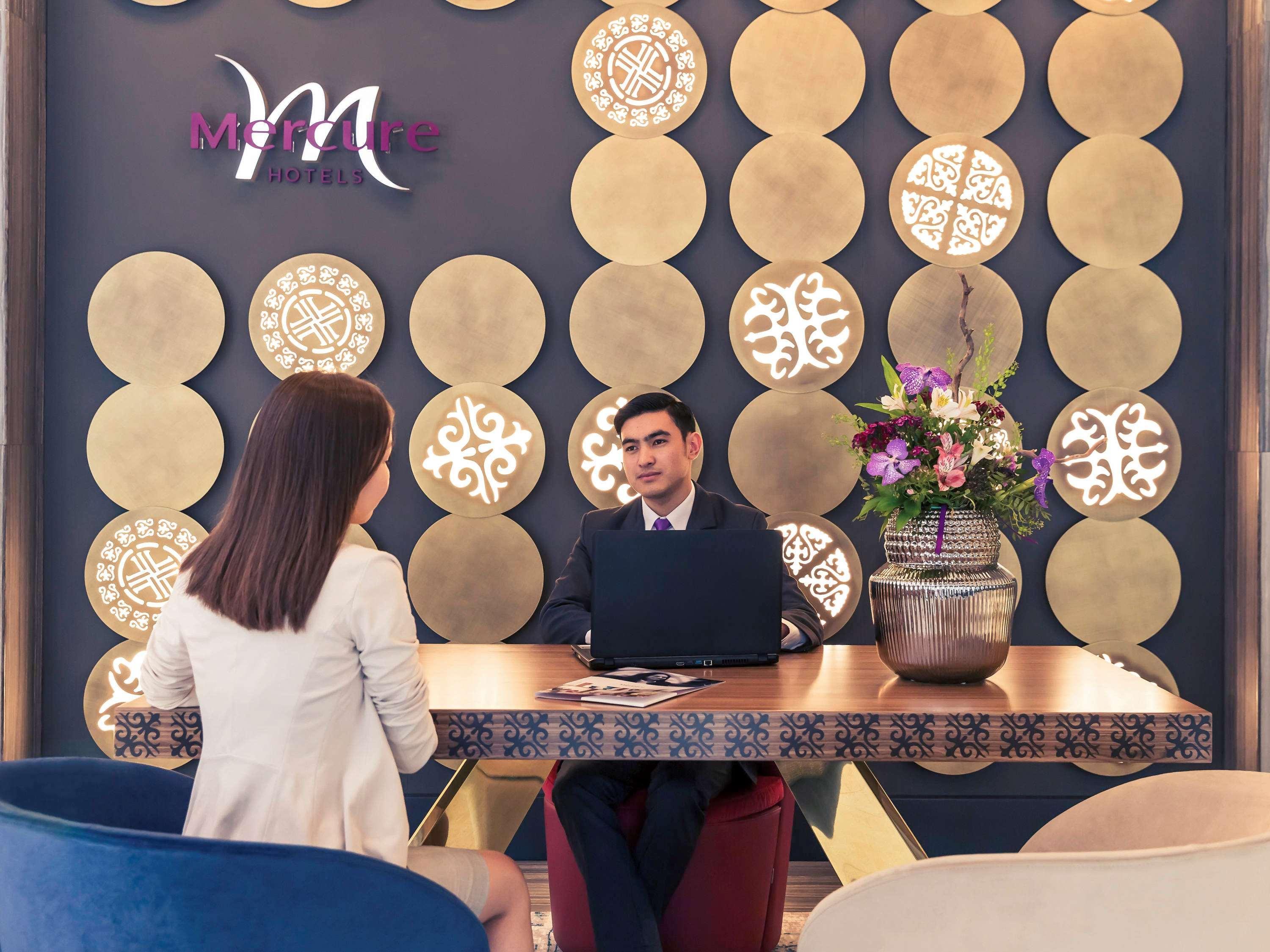 Mercure Almaty City Center Eksteriør bilde