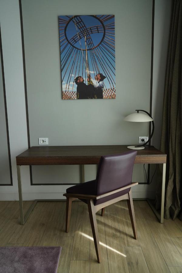 Mercure Almaty City Center Eksteriør bilde