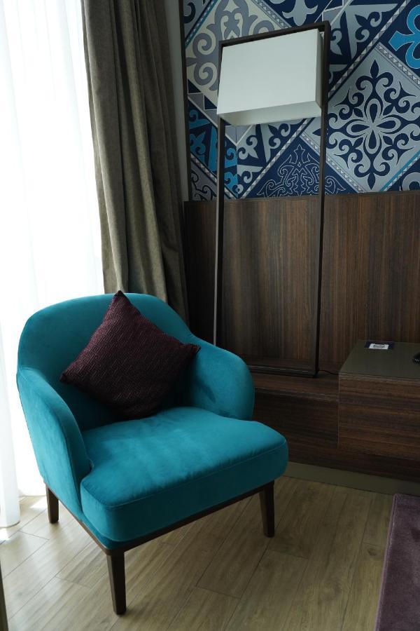 Mercure Almaty City Center Eksteriør bilde